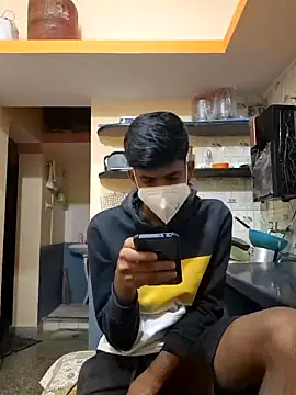Snapshot of KissesBoyAD chatting on 3, 12, 2024 KissesBoyAD online show from 3, 12, 2024