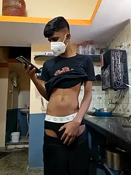 Snapshot of KissesBoyAD chatting on 15, 12, 2024 KissesBoyAD online show from 15, 12, 2024