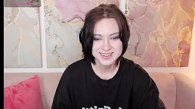 Snapshot of fiamoory chatting on 23, 4, 2026 fiamoory online show from 23, 4, 2026