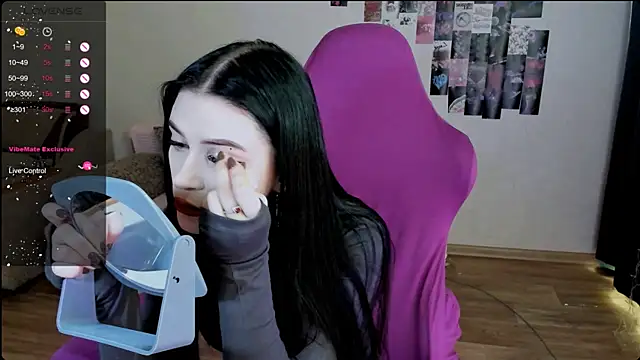 Snapshot of Molly_Crystall chatting on 14, 3, 2025 Molly Crystall online show from 14, 3, 2025