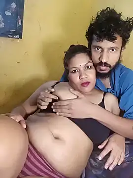 Radhikadavi879 online show from 20, 1, 2025