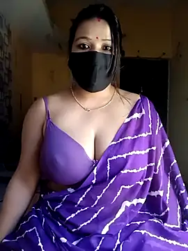 Radhikadavi879 online show from 25, 9, 2025