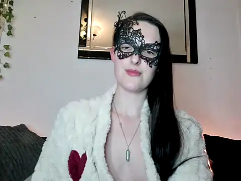 Snapshot of LexiSnowUK chatting on 9, 1, 2025 LexiSnowUK online show from 9, 1, 2025