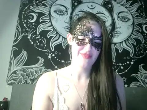 Snapshot of LexiSnowUK chatting on 10, 2, 2025 LexiSnowUK online show from 10, 2, 2025