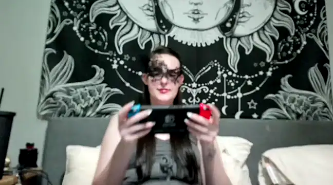 Snapshot of LexiSnowUK chatting on 20, 2, 2025 LexiSnowUK online show from 20, 2, 2025