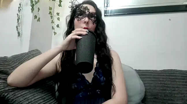 Snapshot of LexiSnowUK chatting on 28, 2, 2025 LexiSnowUK online show from 28, 2, 2025