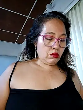 Snapshot of anniecoopeer chatting on 21, 1, 2025 anniecoopeer online show from 21, 1, 2025
