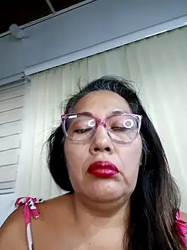 Snapshot of anniecoopeer chatting on 6, 2, 2025 anniecoopeer online show from 6, 2, 2025