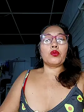 Snapshot of anniecoopeer chatting on 11, 2, 2025 anniecoopeer online show from 11, 2, 2025