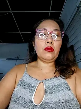 Snapshot of anniecoopeer chatting on 20, 2, 2025 anniecoopeer online show from 20, 2, 2025