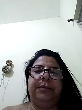 coroadelicia45 online show from 10, 2, 2025