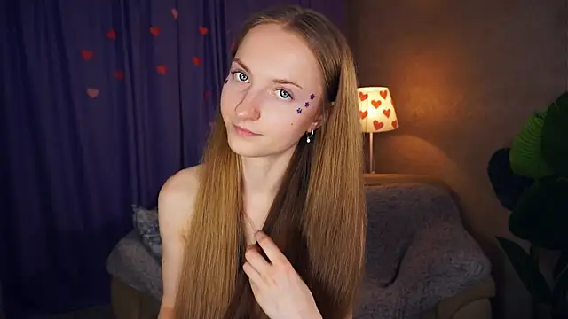 EsmaCarll online show from 24, 2, 2025