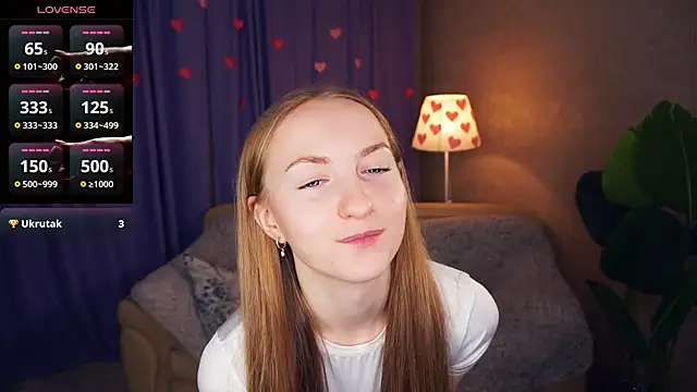 EsmaCarll online show from 24, 2, 2025