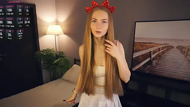 EsmaCarll online show from 20, 12, 2025