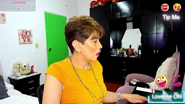 Angelina Stone 65 online show from 22, 2, 2026