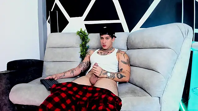 JUSTIN FULLER1 online show from 9, 10, 2025