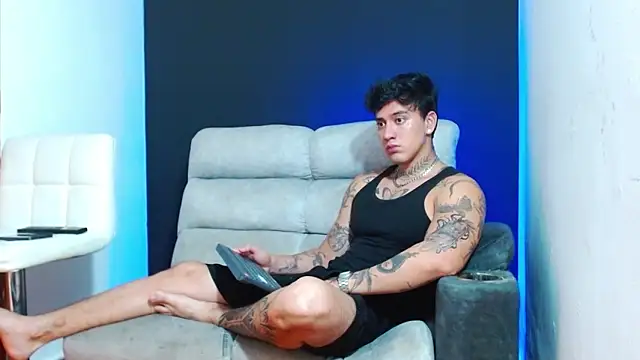 Snapshot of JUSTIN_FULLER1 chatting on 4, 5, 2026 JUSTIN FULLER1 online show from 4, 5, 2026
