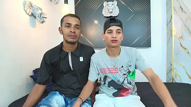 Snapshot of JordanAndAndrew chatting on 25, 9, 2025 JordanAndAndrew online show from 25, 9, 2025