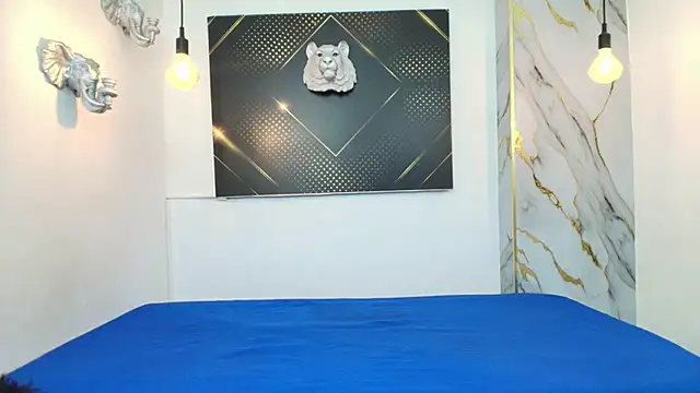 Snapshot of JordanAndAndrew chatting on 23, 10, 2025 JordanAndAndrew online show from 23, 10, 2025