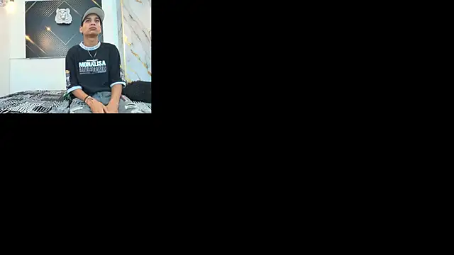 Snapshot of JordanAndAndrew chatting on 2, 12, 2025 JordanAndAndrew online show from 2, 12, 2025