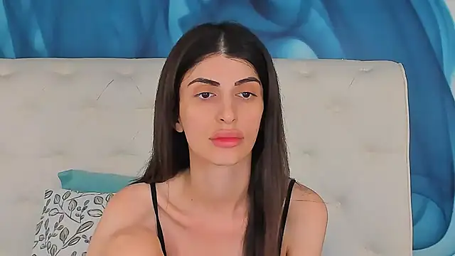 Snapshot of SkinnyDolly chatting on 15, 7, 2026 SkinnyDolly online show from 15, 7, 2026