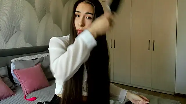 Bambiii bby online show from 1, 6, 2026