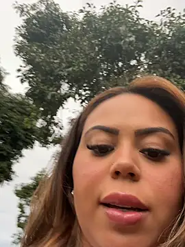 lariic online show from 9, 3, 2026