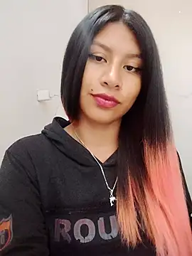 Snapshot of maye_dan chatting on 15, 11, 2025 maye dan online show from 15, 11, 2025