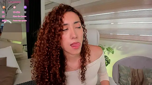 Snapshot of miss_catalinaa chatting on 6, 1, 2026 miss catalinaa online show from 6, 1, 2026