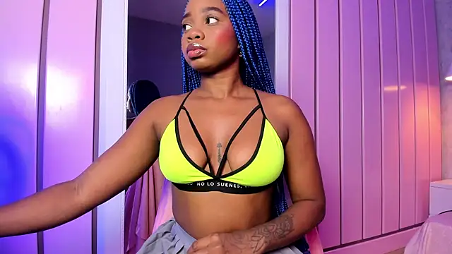 johannaMiller1 online show from 12, 12, 2024