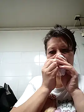 carolina linarez69 online show from 16, 5, 2026
