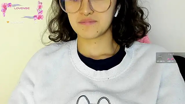 Snapshot of its__angelica_ chatting on 15, 1, 2025 its angelica online show from 15, 1, 2025