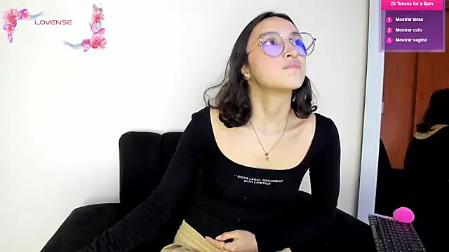 Snapshot of its__angelica_ chatting on 19, 2, 2025 its angelica online show from 19, 2, 2025