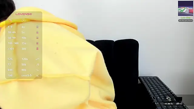 Snapshot of its__angelica_ chatting on 14, 1, 2026 its angelica online show from 14, 1, 2026