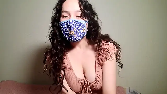 Snapshot of sweetyumyu chatting on 4, 12, 2024 sweetyumyu online show from 4, 12, 2024