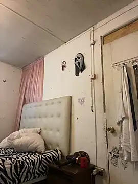 Snapshot of kittyprettybby chatting on 12, 11, 2025 kittyprettybby online show from 12, 11, 2025