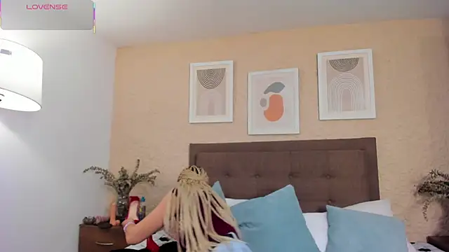 Snapshot of CarolinaGlamour chatting on 23, 9, 2025 CarolinaGlamour online show from 23, 9, 2025