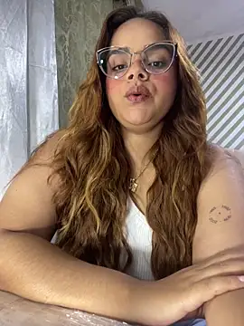 Evabigass online show from 1, 2, 2026