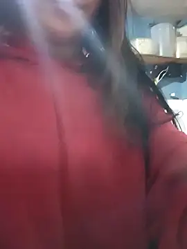 Snapshot of Elvishcassie_ chatting on 5, 2, 2025 Elvishcassie online show from 5, 2, 2025