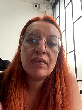 Snapshot of RoxieJackson chatting on 18, 10, 2025 RoxieJackson online show from 18, 10, 2025