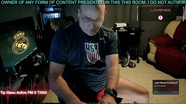 Snapshot of Pilot_Dave_69 chatting on 28, 9, 2025 Pilot Dave 69 online show from 28, 9, 2025