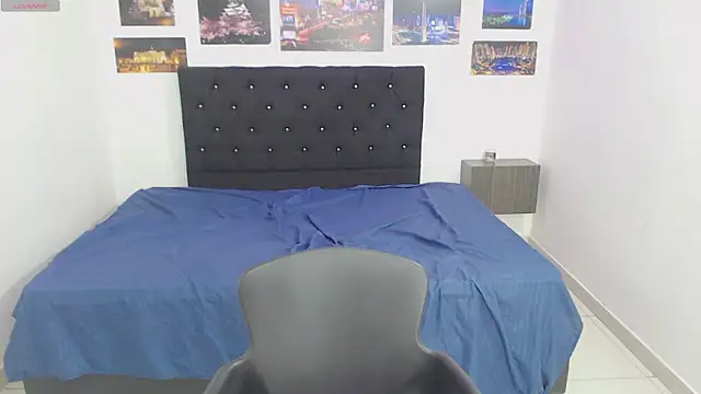 Booy Hott online show from 9, 12, 2024