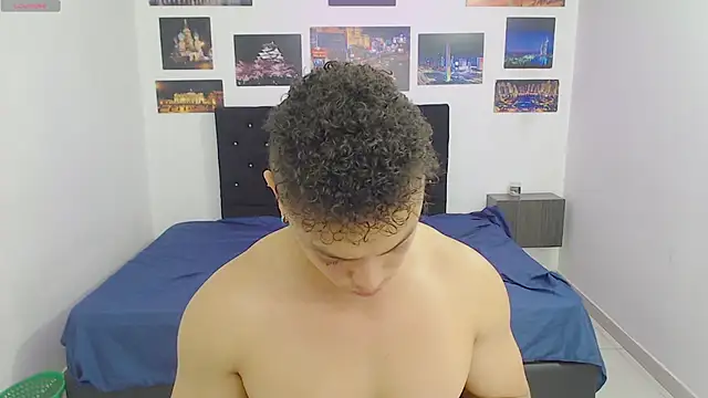 Booy Hott online show from 14, 12, 2024