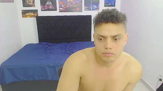 Booy Hott online show from 15, 12, 2024