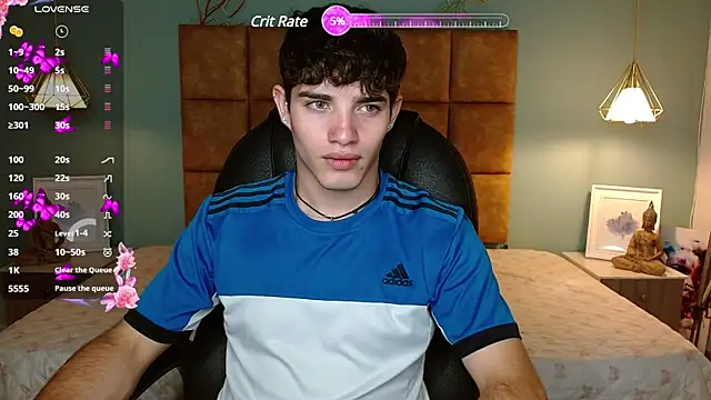 AlejooTwink online show from 9, 3, 2025