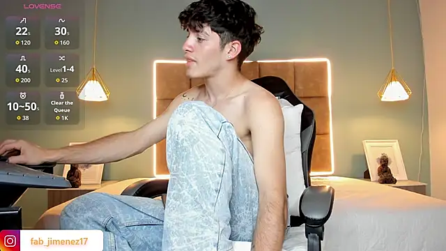 AlejooTwink online show from 9, 4, 2026