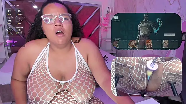 Snapshot of MhiaRey chatting on 6, 3, 2026 MhiaRey online show from 6, 3, 2026