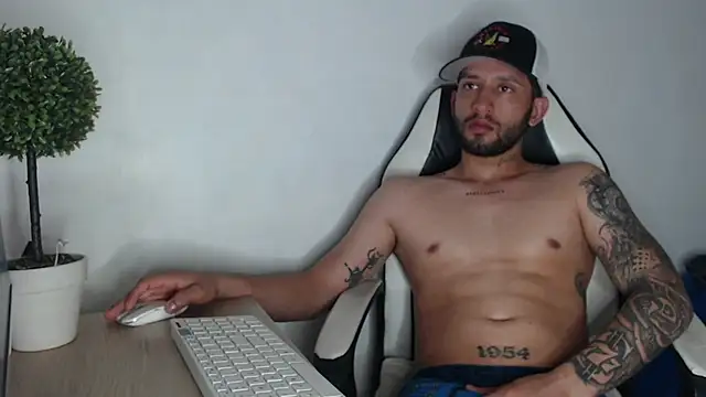 maxXximo777 online show from 12, 2, 2025