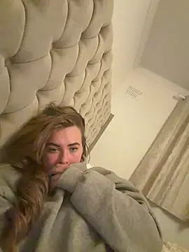 Snapshot of Mia_MilesXXX chatting on 23, 3, 2026 Mia MilesXXX online show from 23, 3, 2026