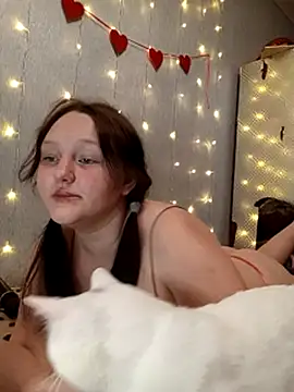 Aria  Dark online show from 4, 3, 2025